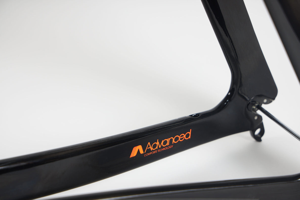 2021 Giant Trinity Advanced Pro 2 Frame & Fork - LG - Tangerine