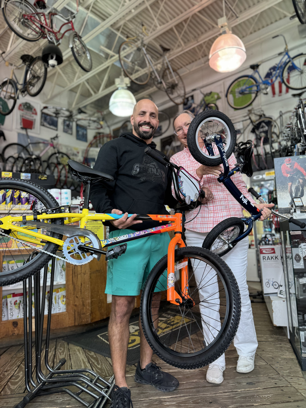 SANTA STUNNA BIKE DONATIONS