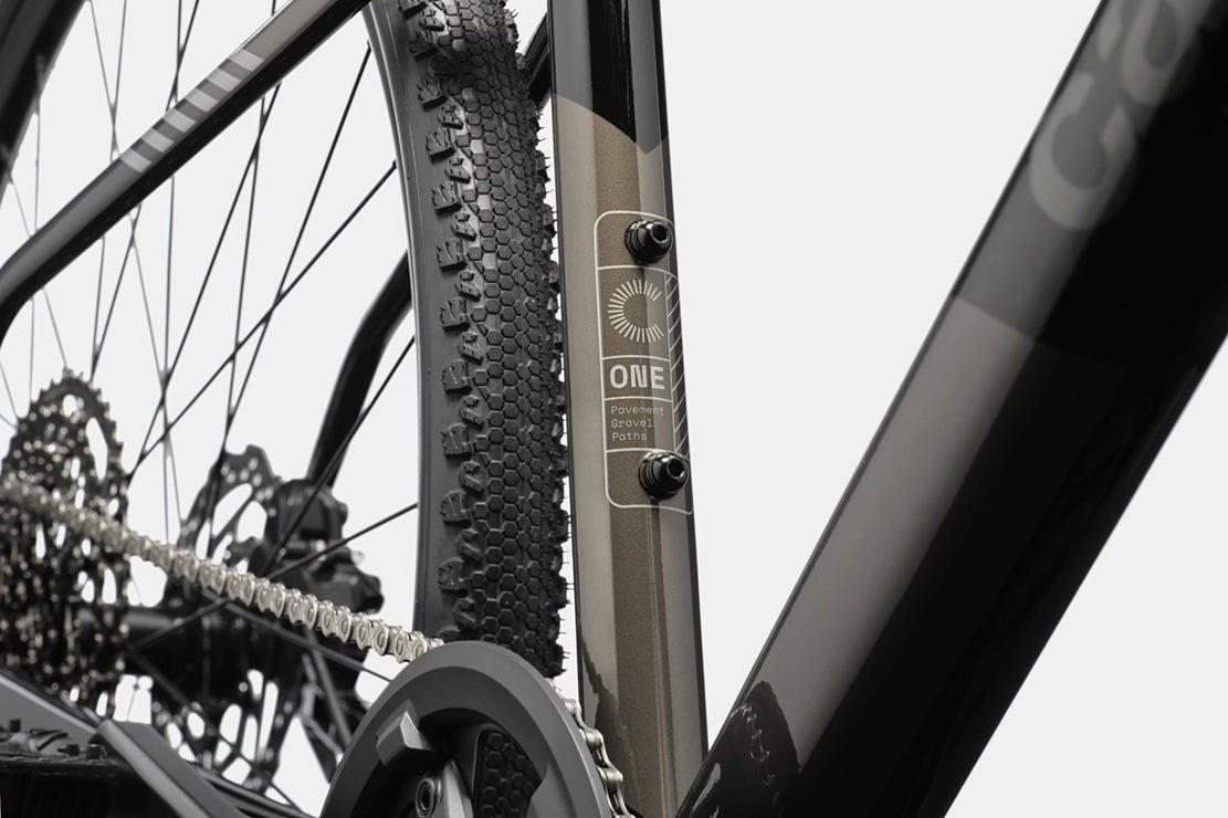 Cannondale Quick CX 1 11 Speed Hardtail Hybrid Bike