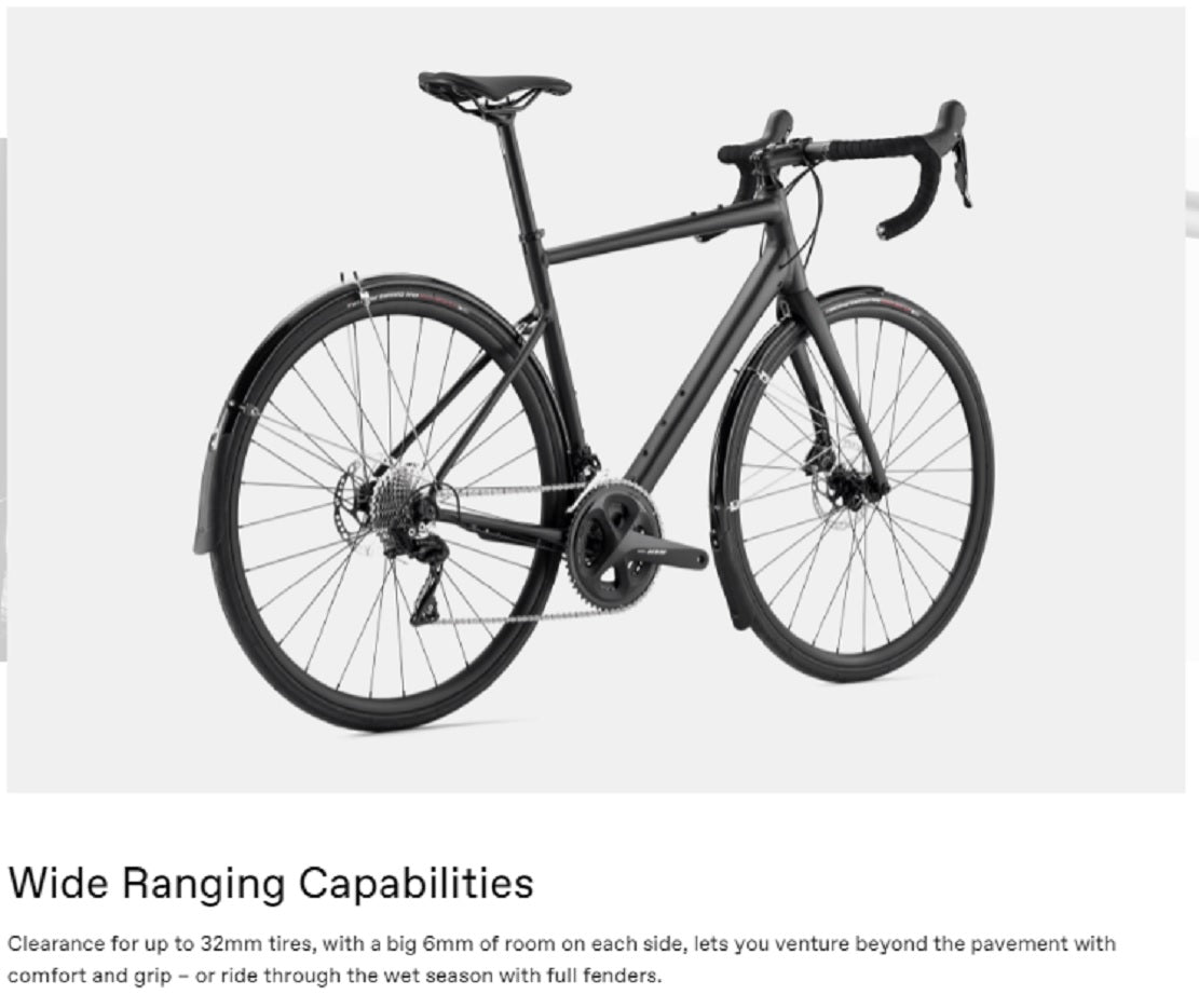 Cannondale Synapse 3 Shimano w/ full carbon fork Road Bike