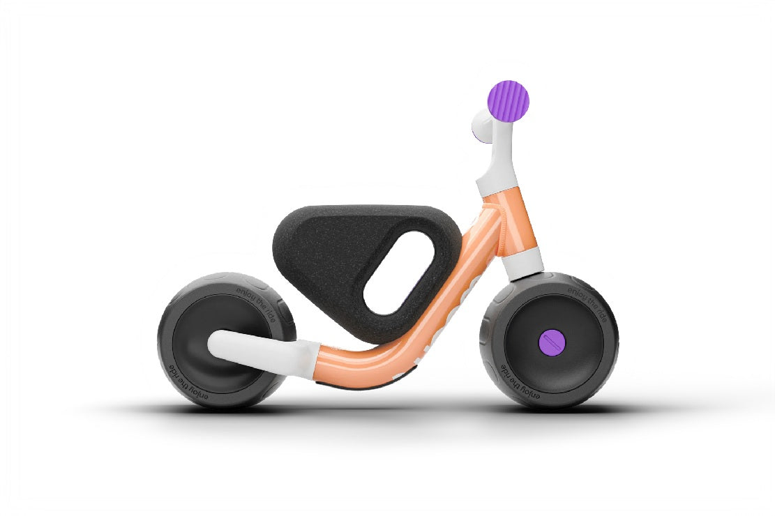 Woom Wow Self-balancing Toddler Balancing Bike