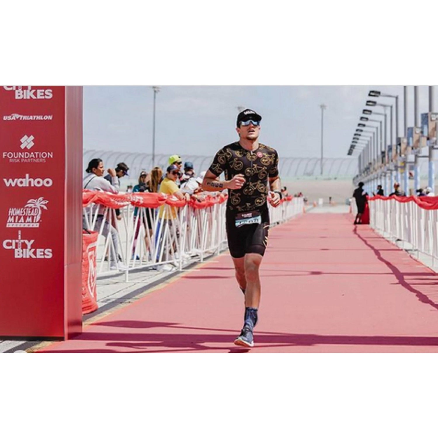Men's Castelli Mack Cycle Free Sanremo Tri Suit - Happy Riding Collection