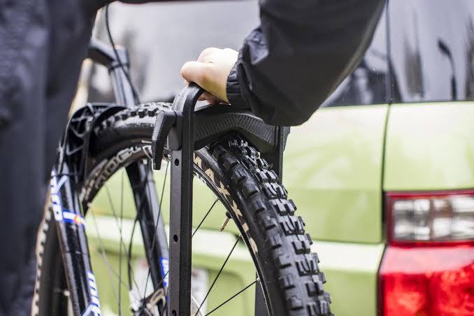 Saris Car Racks & Smart Trainers