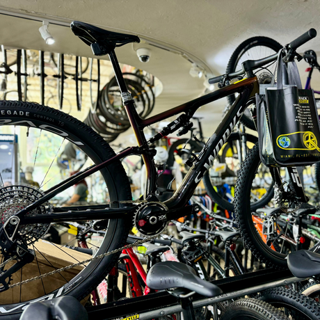 SPECIALIZED S-WORKS EPIC 8 & EPIC 8 EVO