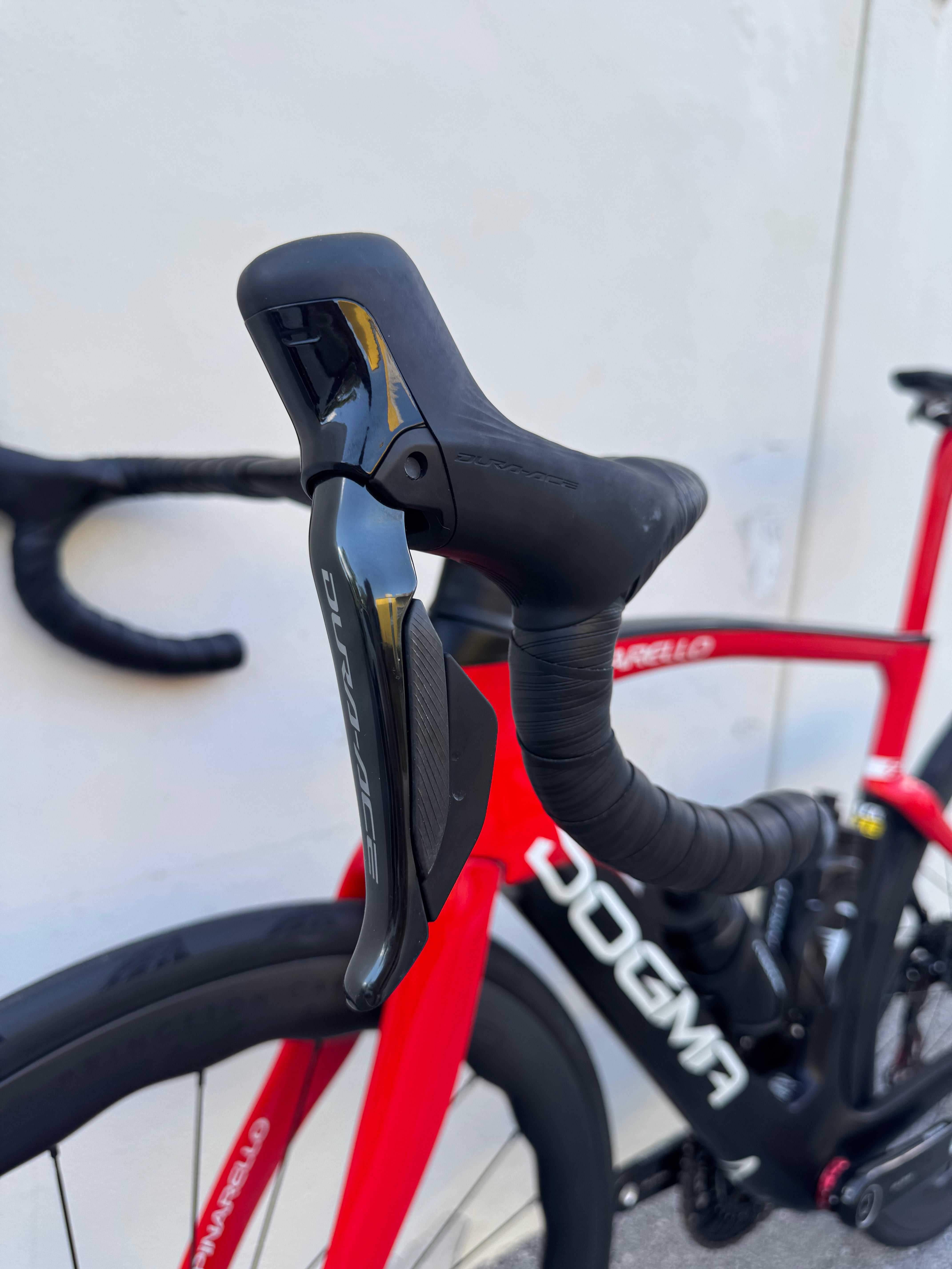 2022 Pinarello Dogma F B611 Red- DuraAce Di2- Princeton Peak 4550 - 53  Pre-Owned