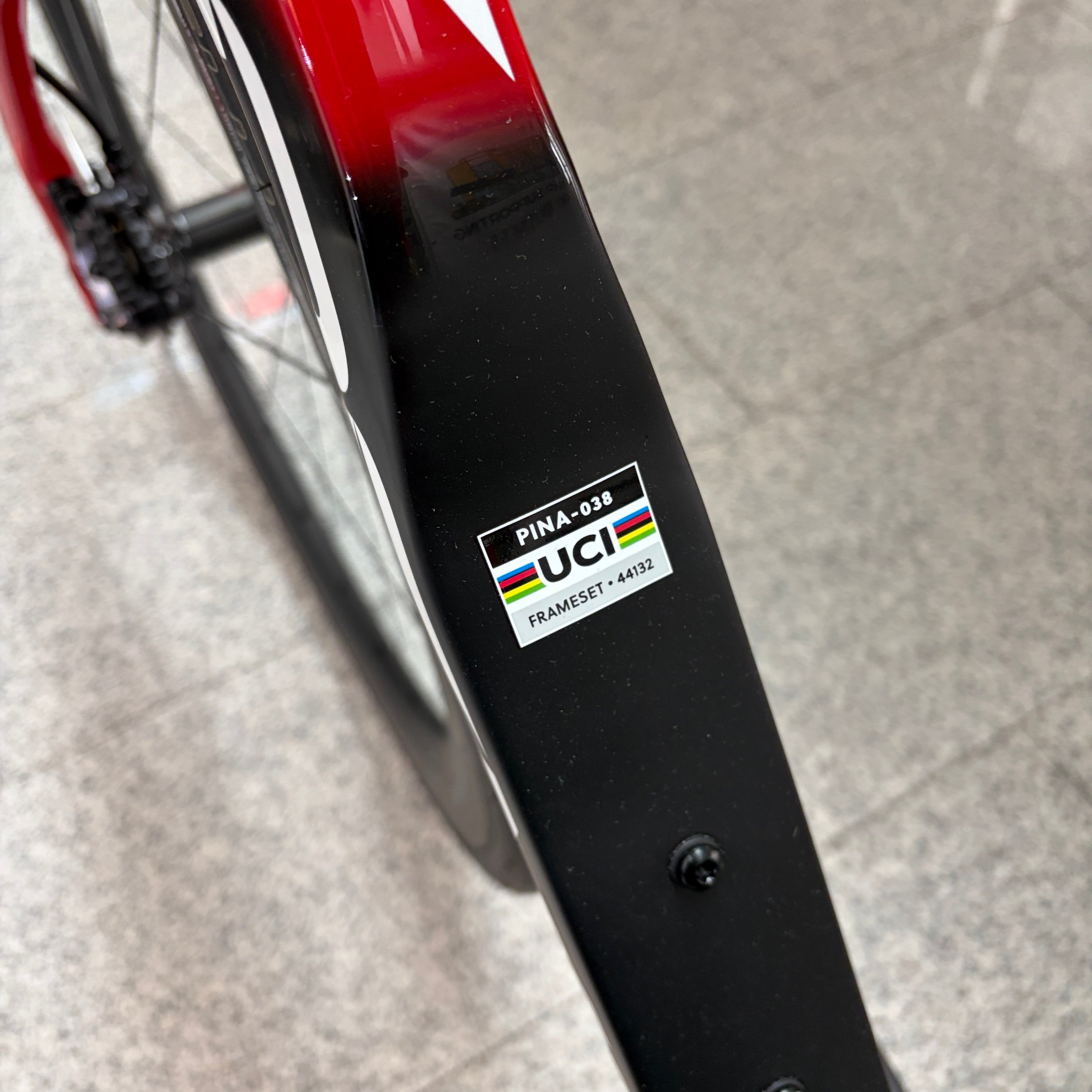 Dogma F Carbon Road Bike - Pro Build