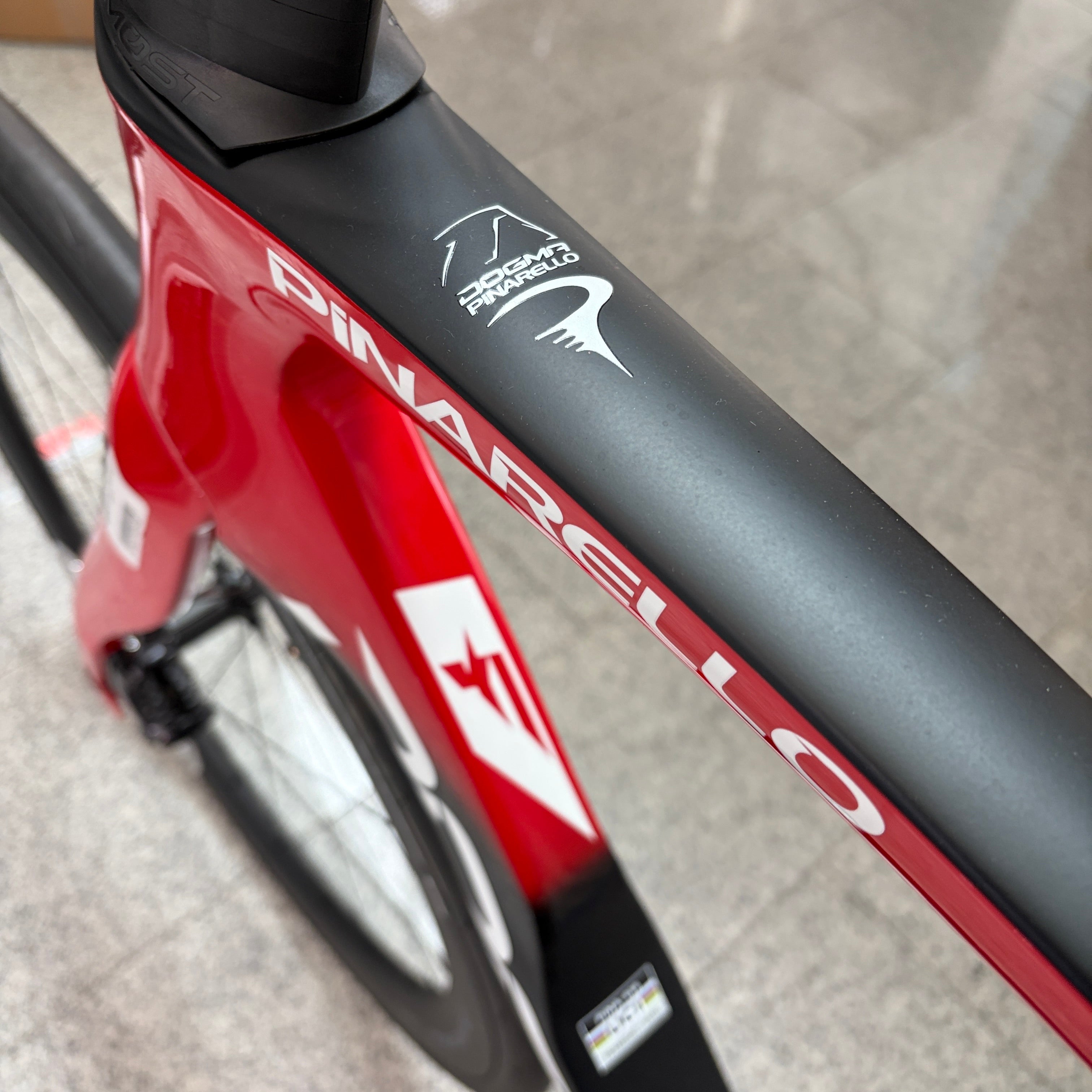 Dogma F Carbon Road Bike - Pro Build