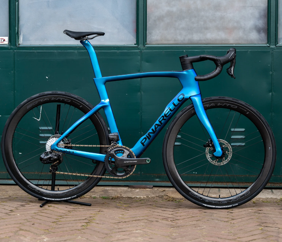 Pinarello Dogma F Campagnolo Super Record Wireless Road Bike ( With Bora WTO Wheels)