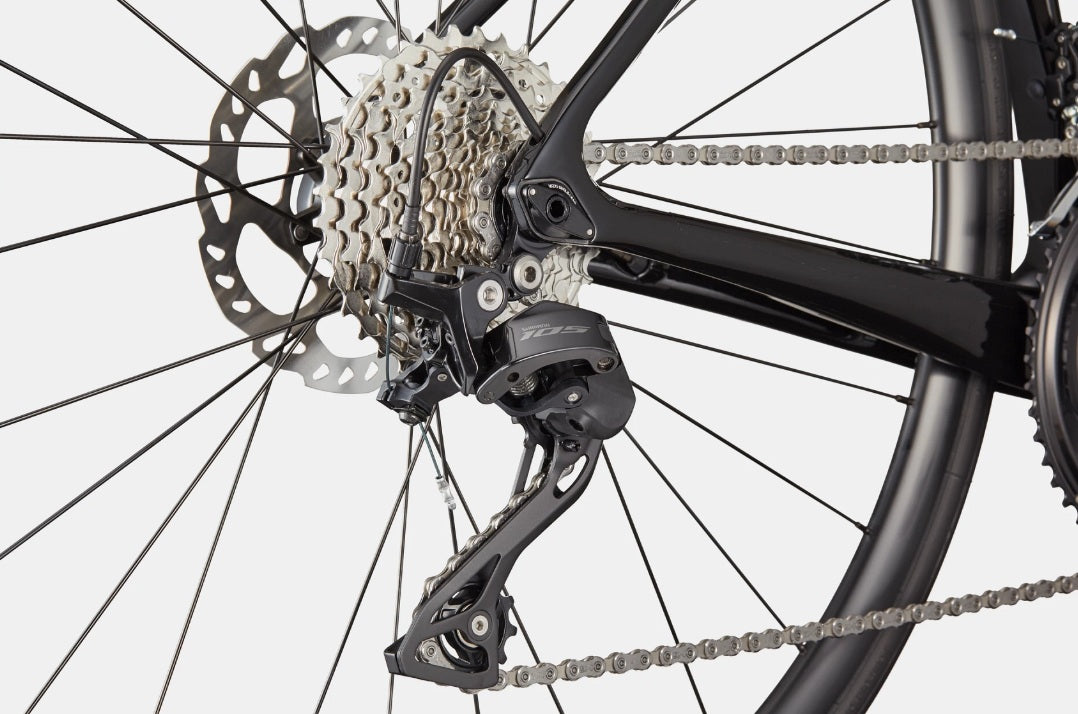 Cannondale SuperSix EVO Carbon 4 Shimano 105 12 Speed Road Bike