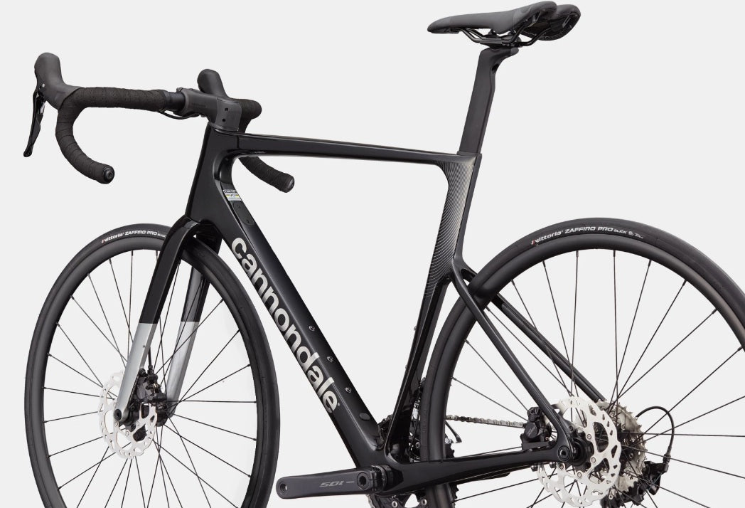 Cannondale SuperSix EVO Carbon 4 Shimano 105 12 Speed Road Bike