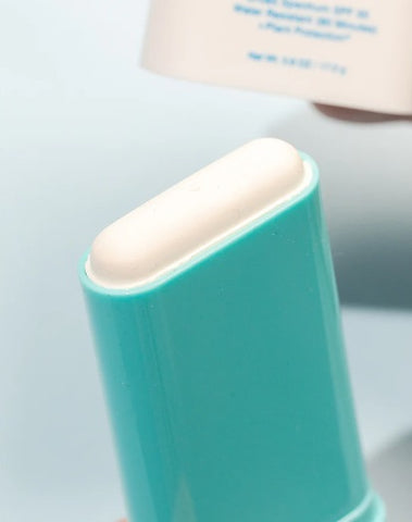 Coola Zinc Oxide Organic Mineral Sunscreen Stick - SPF50