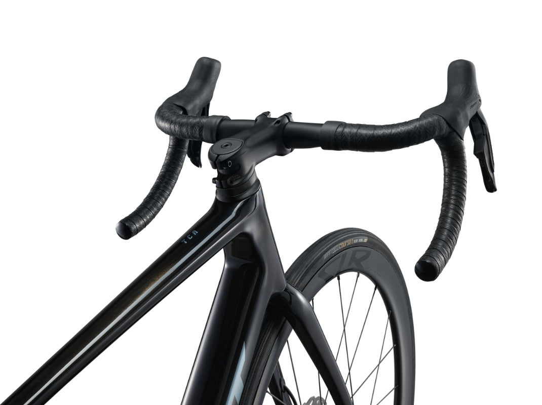 Giant TCR Advanced Pro 1 Shimano 105 Di2 12 Speed Road Bike