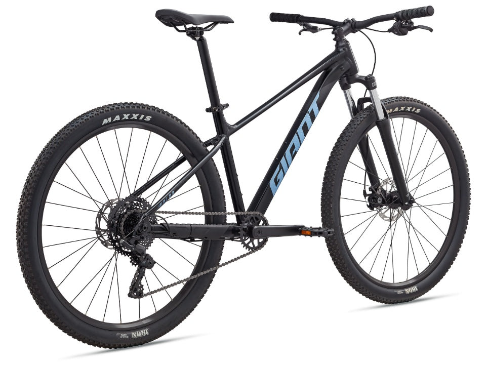 Giant Talon 4 8 Speed Aluminum Hardtail Mountain Bike