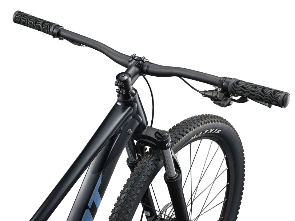Giant Talon 4 8 Speed Aluminum Hardtail Mountain Bike – Mack Cycle