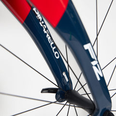 Pinarello Dogma F12 X-Light Official Team INEOS Grenadiers Dura-Ace Di2 Road Bike ( NO WHEELS ) - 55