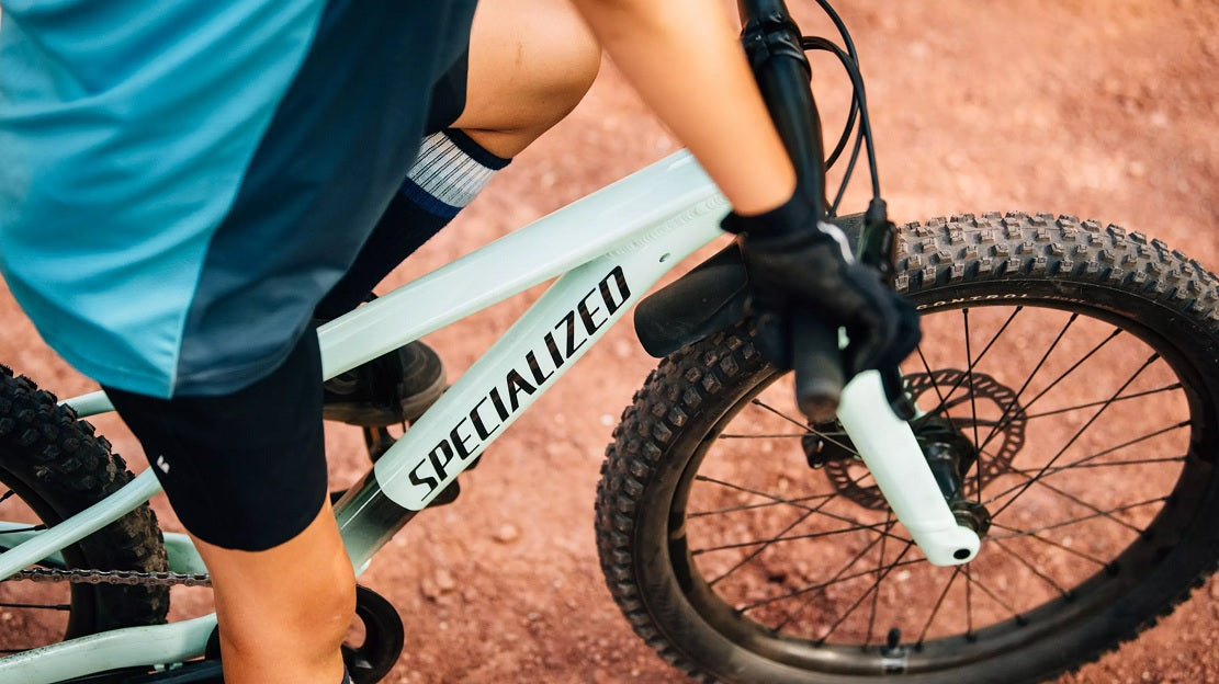 Specialized Riprock 20 8 Speed Kid's Mountain Bike (recommended for height (3'5" 4'4")