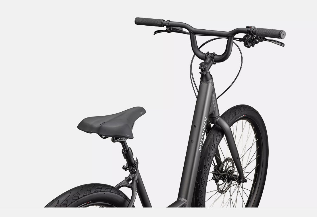 2025 Specialized Roll 3.0 Low Entry 8 Speed Disc Cruiser Bike