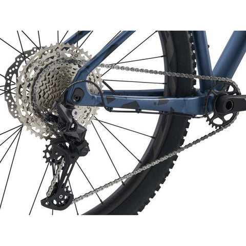 2021 Giant Fathom 2 29" Disc Mountain Bike