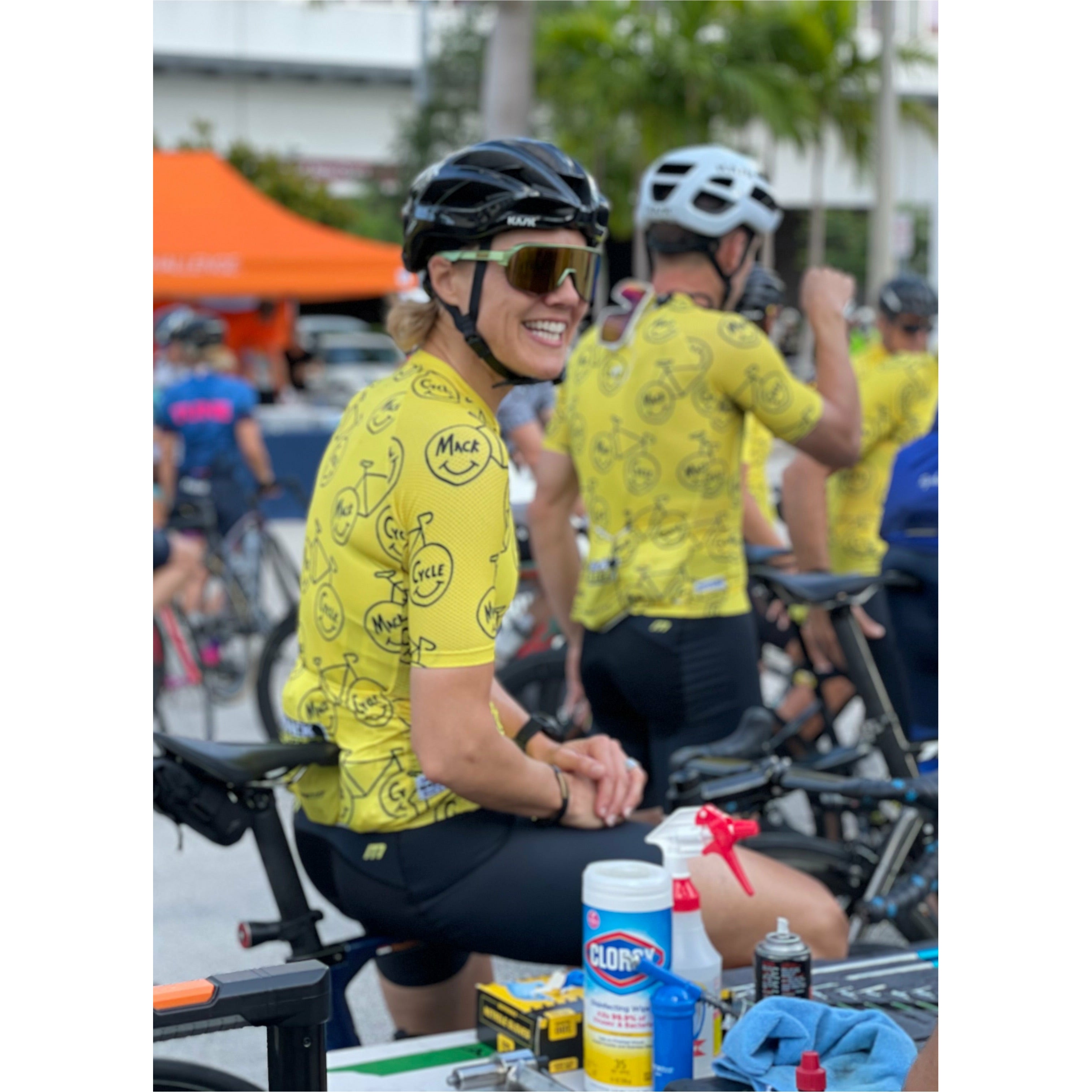 Mack Cycle Happy Riding Women's Bike Jersey