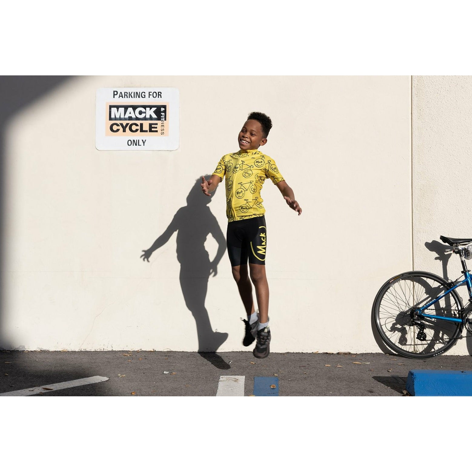 Kid's Happy Riding Cycling Kit Bundle (Jersey/Shorts/Buff) – Mack Cycle &  Fitness