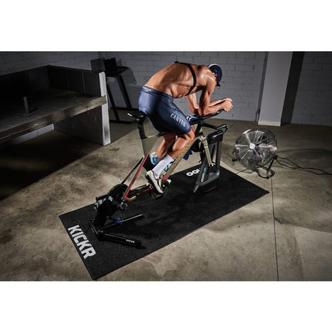 Wahoo kickr smart trainning & mat, Sports Equipment, Bicycles